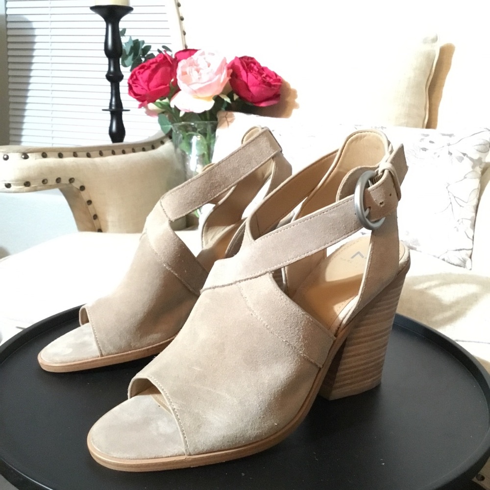 Marc Fisher LTD Vaga Sandel sz9